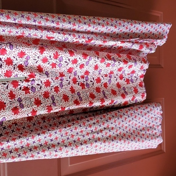 Philosophy Boho floral dress w pockets. Rayon Creme red & purple Hi low size 10 - Picture 6 of 10